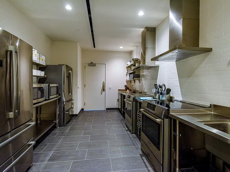 1001 Queen St #3506 — Photo 22
