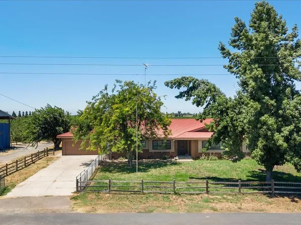 5737 Crow Rd, Oakdale, CA 95361