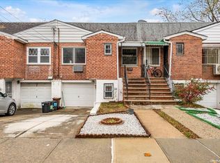 15106 Peck Ave, Flushing, NY 11355