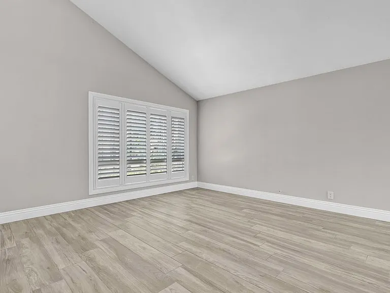 171 S Bayberry Ct — Photo 5