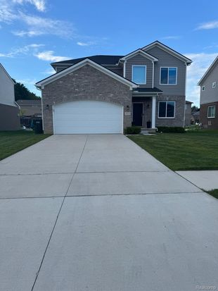 5273 Marie Ln, Sterling Heights, MI 48310