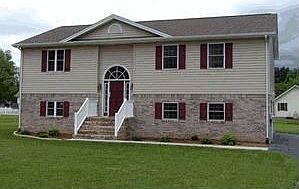 1st image of 134 Camelot Dr