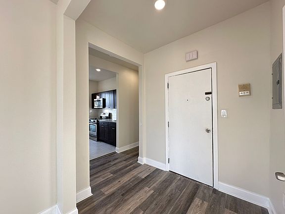 5th image of 445 Washington Ave #9-4