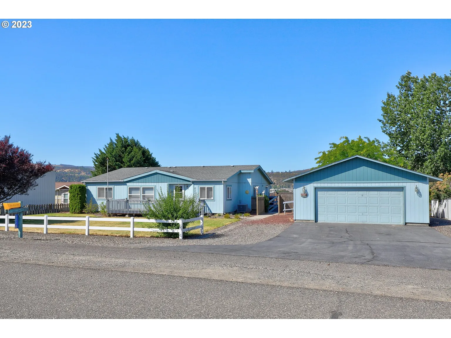 622 Sunridge Ave photo 1