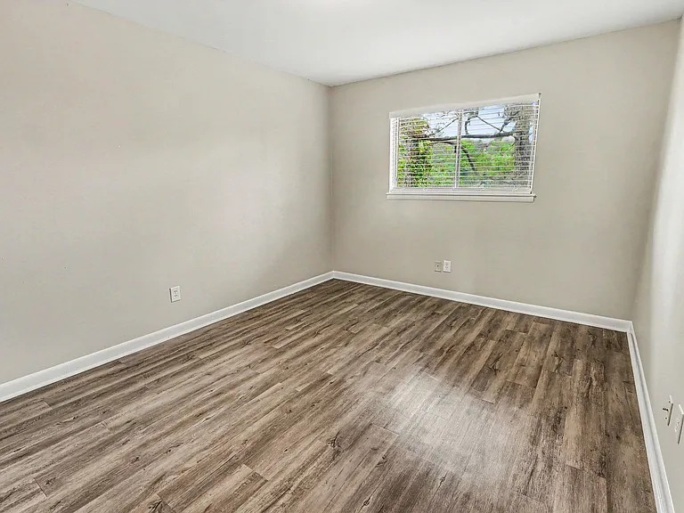 Green Valley Hoover Apartments — Photo 30