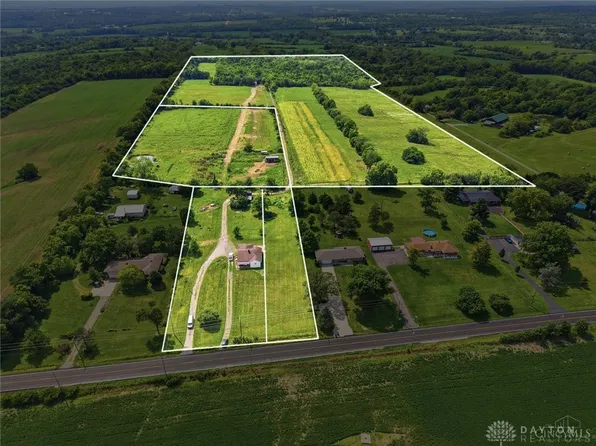 4951 W Elkton Rd, Hamilton, OH 45011