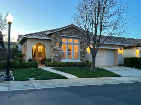 5821 Palmera Ln, Sacramento, CA 95835