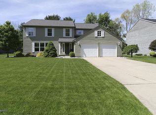 3075 Hunters Mdws, Kalamazoo, MI 49048