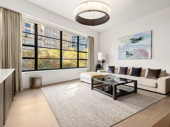 10 Sullivan St #3B, New York, NY 10012
