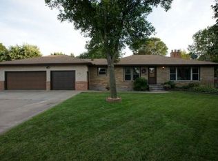 990 County Road D E, Little Canada, MN 55109