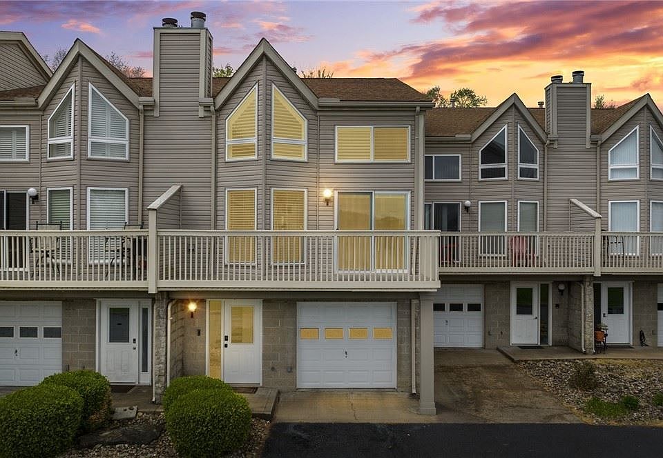 1st image of 621 Virginia St APT 4