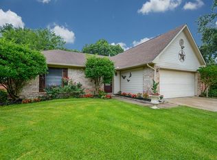 14226 Fitzroy Ct, Houston, TX 77083