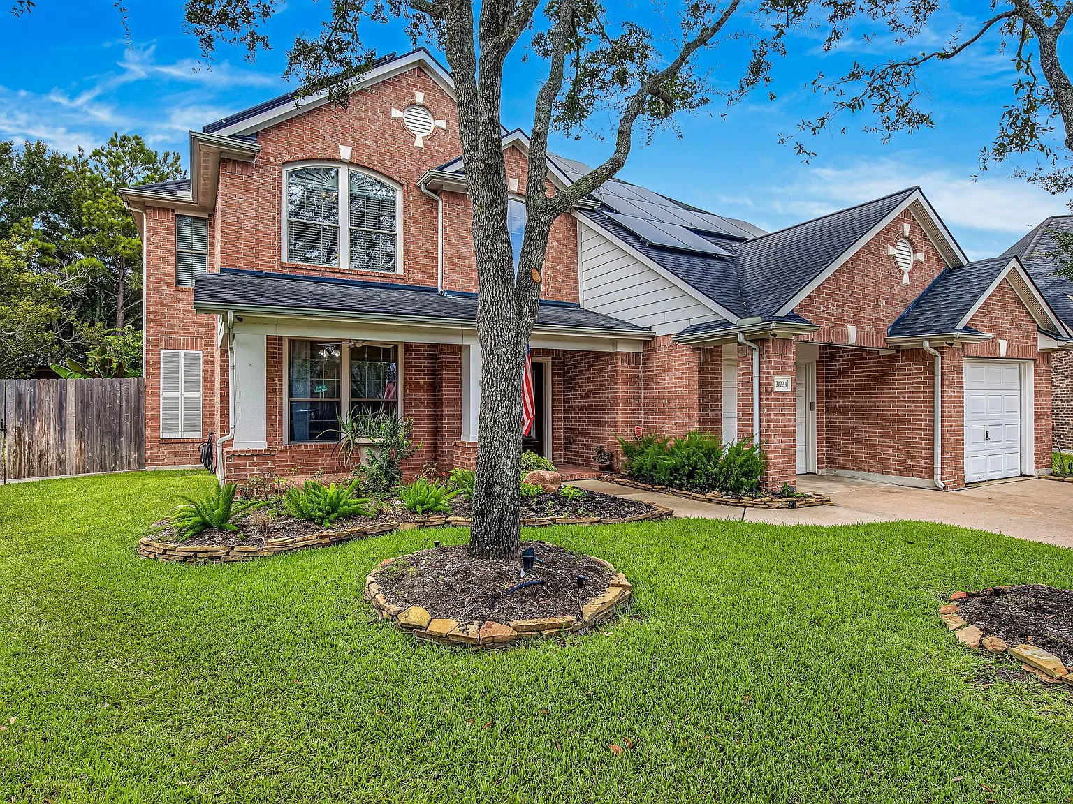 4 bed, 3.0 bath, 3000 sqft, $4,000 — Photo 4