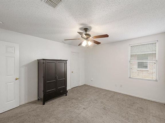 5th image of 8420 Vinetree Dr