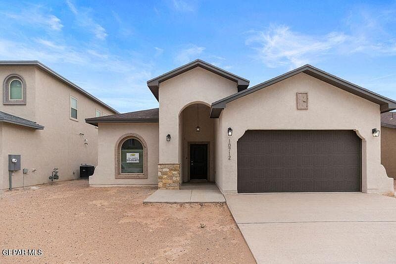1st image of 7429 Norte Portugal Ln
