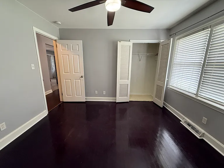 1536 Emerywood Dr — Photo 7