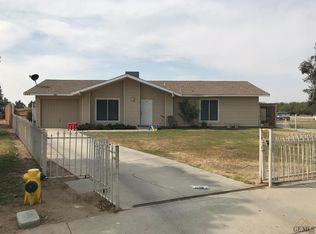661 Woodside Dr, Wasco, CA 93280