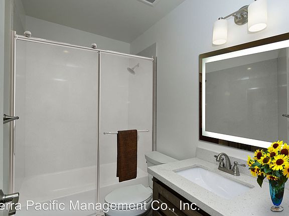 4th image of 635 Shasta St APT 7