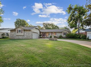 5735 S Utica Ave, Tulsa, OK 74105