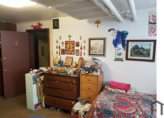 3rd image of 211 N Washington St #2