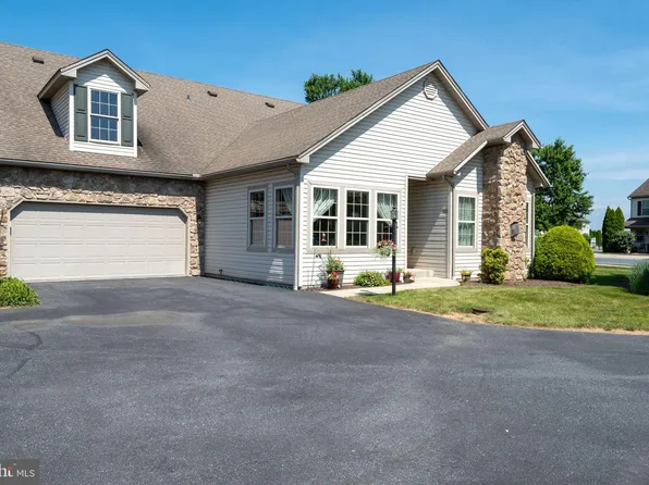 320 Brookwood Dr, Palmyra, PA 17078