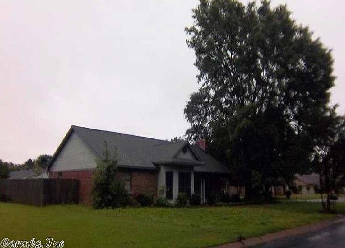 2nd image of 1 Jo Li Cir