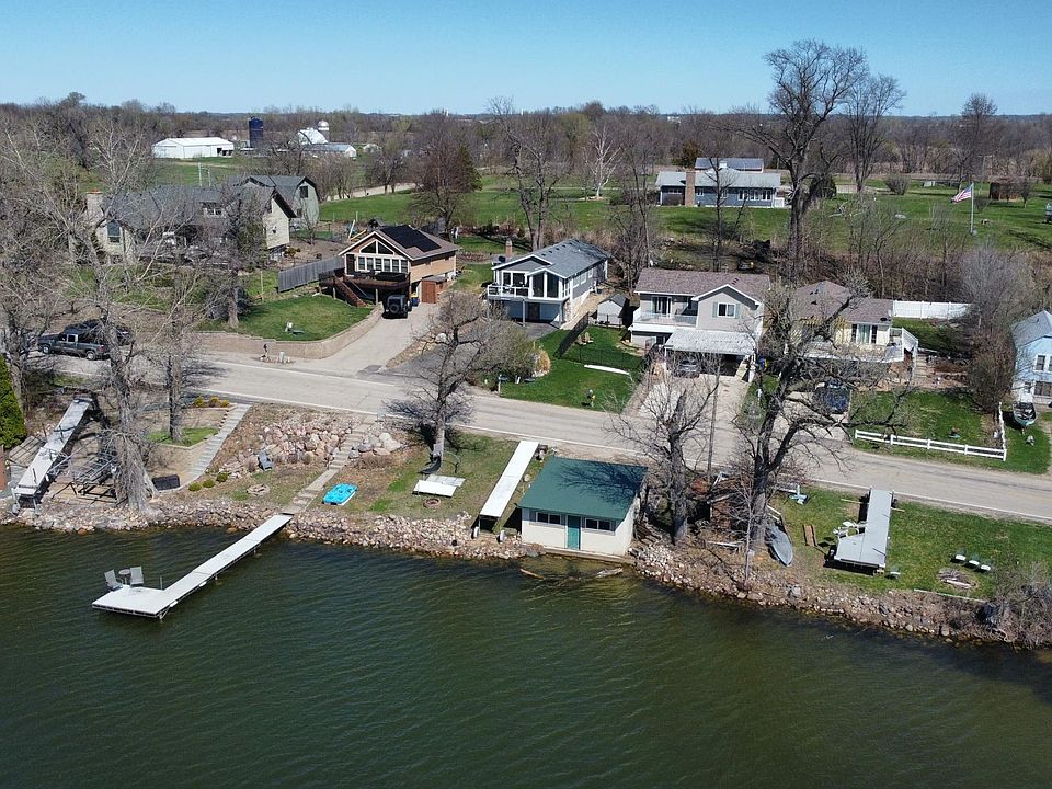 1st image of 18013 Roberds Lake Blvd