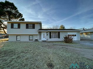 2404 Baylor Ave, Roswell, NM 88203