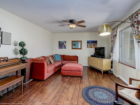 5th image of 1037 E Magdalena Dr