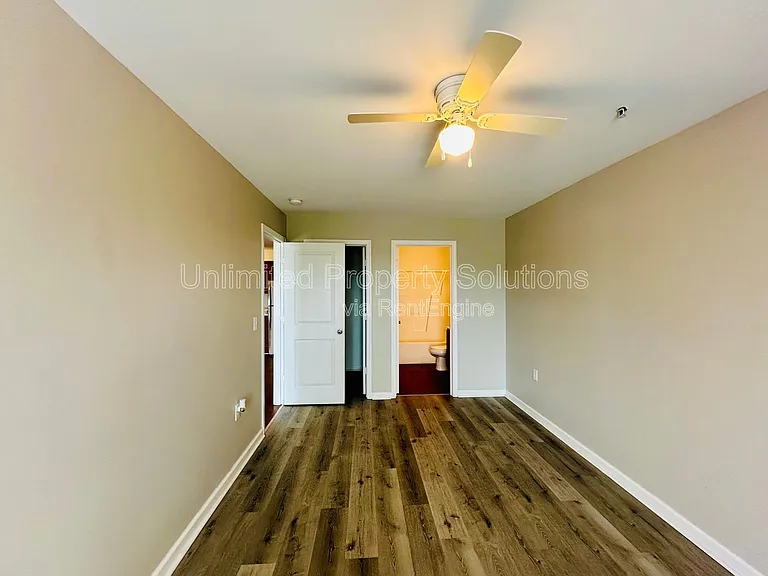 376 S Kerr Ave #305 — Photo 12