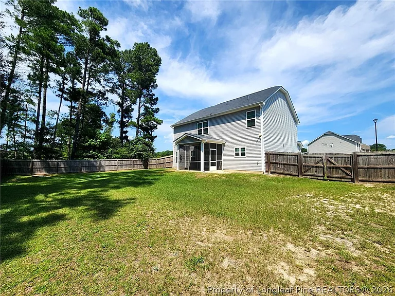 3846 Standardbred Dr — Photo 15