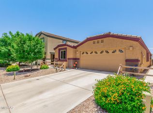 8613 N Continental Links Dr, Tucson, AZ 85743