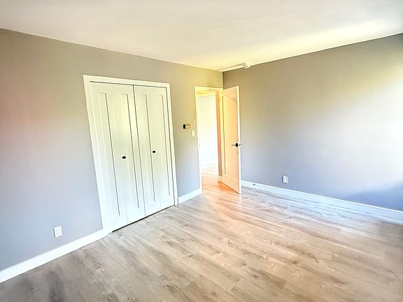 4th image of 846A Massachusetts Ave #4
