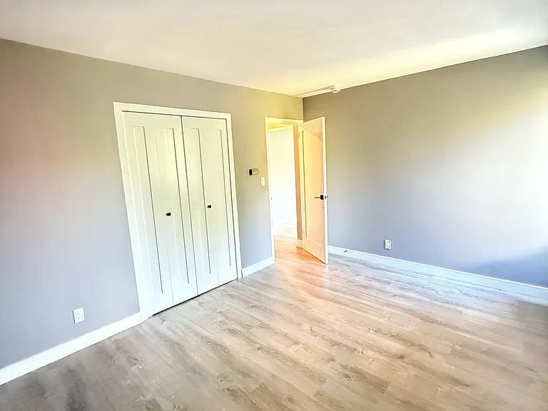 846B Massachusetts Ave #4A — Photo 4