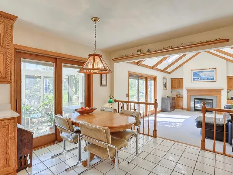 Bentbrook Dr — Photo 23