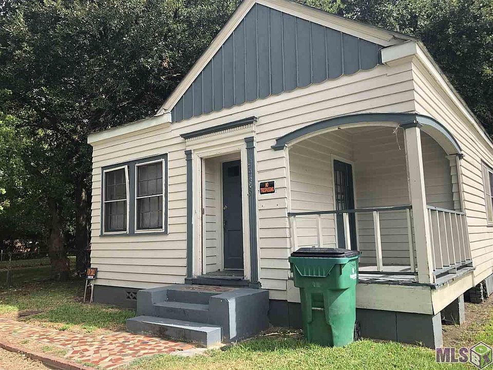 1st image of 23465 Gauthier St