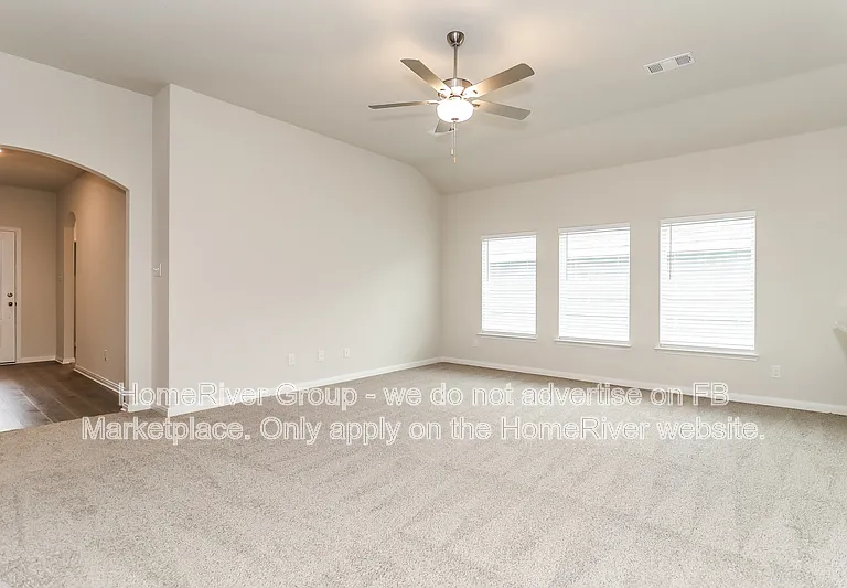 6176 Sunrise Hill Ln — Photo 4