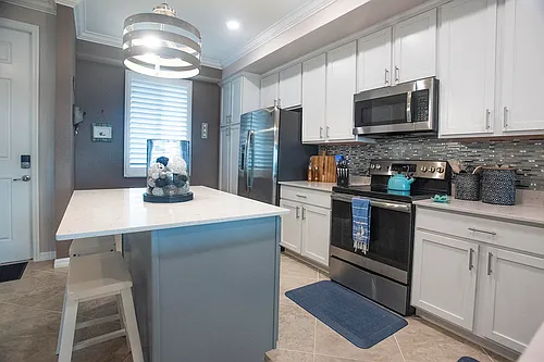 1010 Tidewater Shores Loop #204 Photo 1