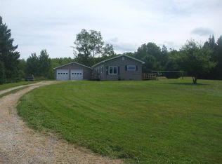 37044 Moscow Rd, Chassell, MI 49916