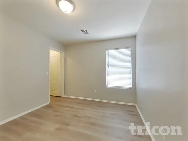 17775 W Eugene Ter — Photo 15