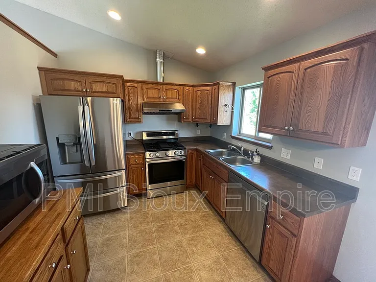 4829 S Wilson Ave — Photo 10