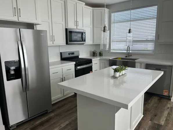 20652 Lassen St #5, Chatsworth, CA 91311