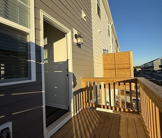 2720 Chert Ln — Photo 32