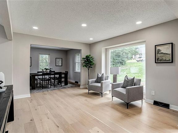 5th image of 6906 Brownridge Dr