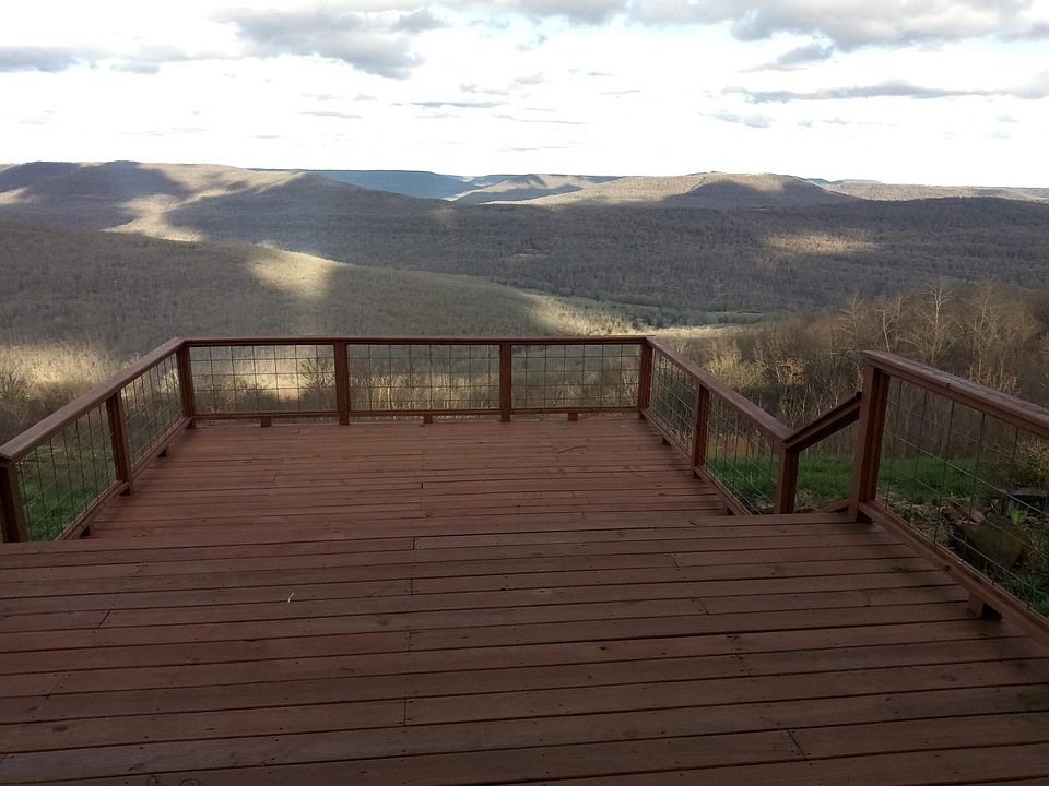 Lower deck view