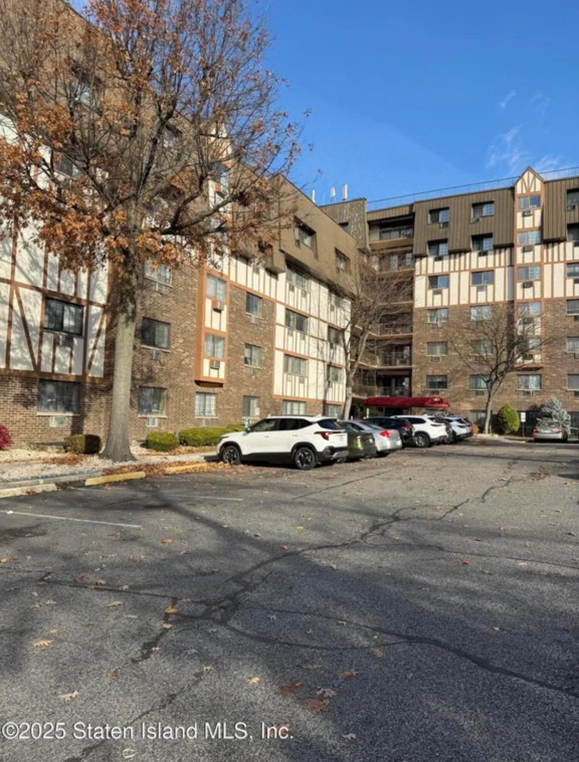 New Springville 2 Elmwood Park Drive #211 in New Springville, Staten Island | StreetEasy