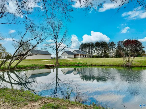 1540 Main St W, Hartselle, AL 35640