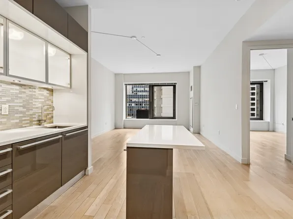 75 Wall Street image 10 of 10