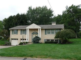 234 Lytton Rd, Coraopolis, PA 15108