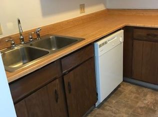 7711 Essington Cir, Centerville, OH 45459